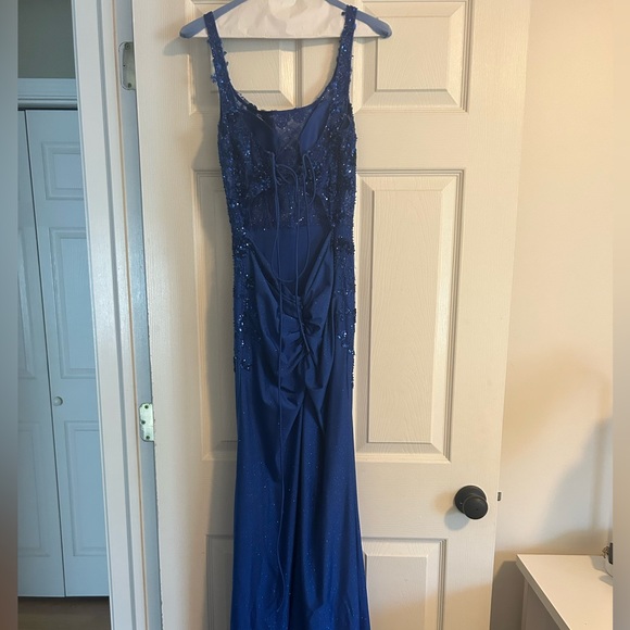 Amarra Prom Dress - Picture 2 of 4